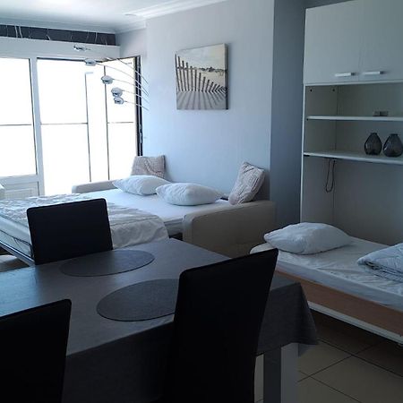 Modern Studio With Beautiful Sea View - 9Th Floor Blankenberge Exterior foto